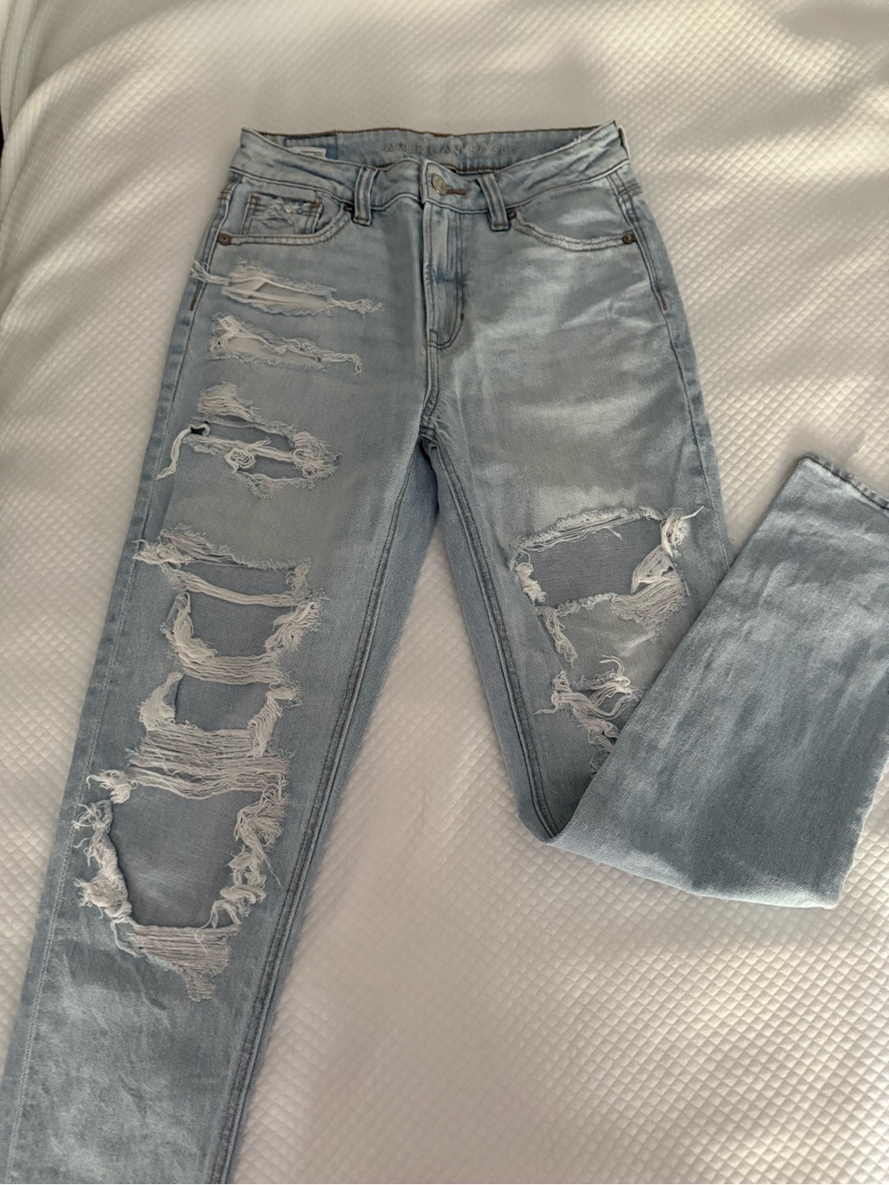 American Eagle Light Blue Strigid Distressed Straight Jeans